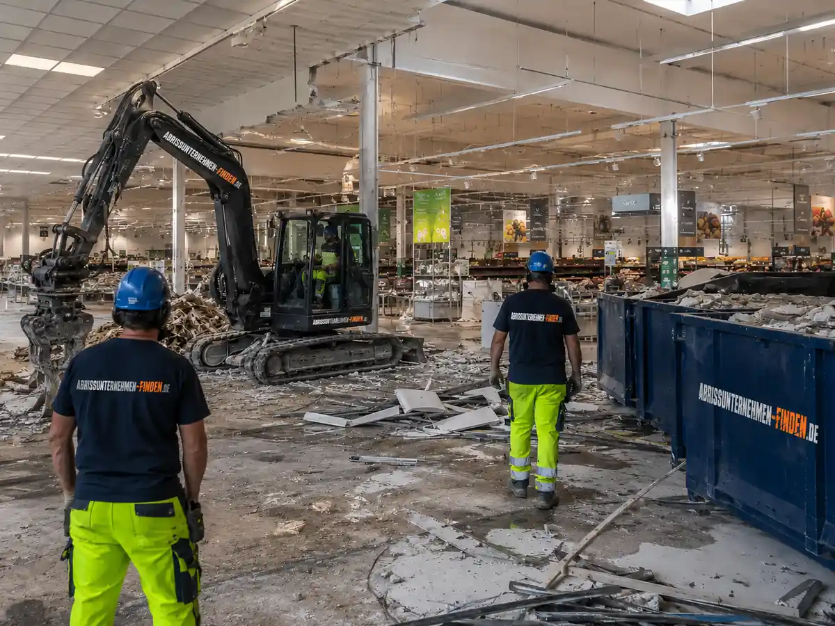 Professioneller Rückbau und Entkernung als Qualitätsmerkmal vor einem Hausabriss